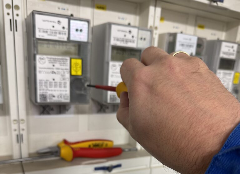 Elektro Roehmer GmbH X Hammerjobs